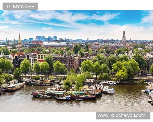 足球明星阿姆斯特丹精彩瞬间全景展示与背后故事揭秘